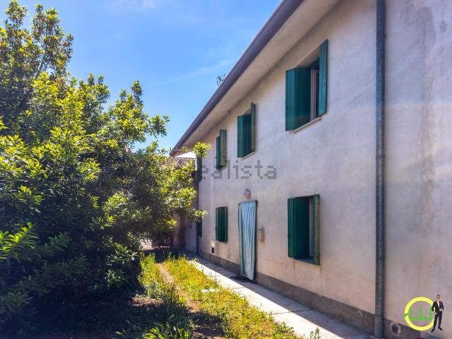 Villetta indipendente in vendita di 182 m² in Via Villa Canciani, 4