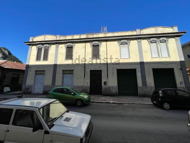 Villetta indipendente in vendita di 183 m²