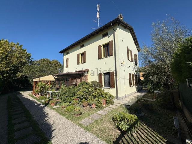 Villetta indipendente in vendita di 183 m² in Via San Cristoforo