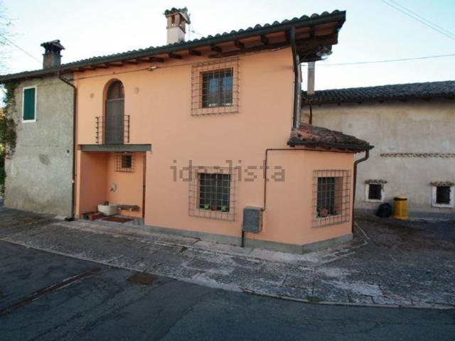 Villetta indipendente in vendita di 183 m² in Via Pezzano, 19