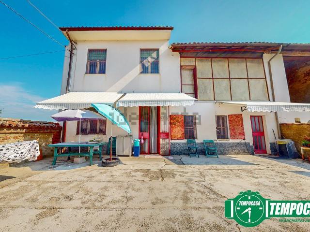 Villetta indipendente in vendita di 183 m² in Via Roma, 43