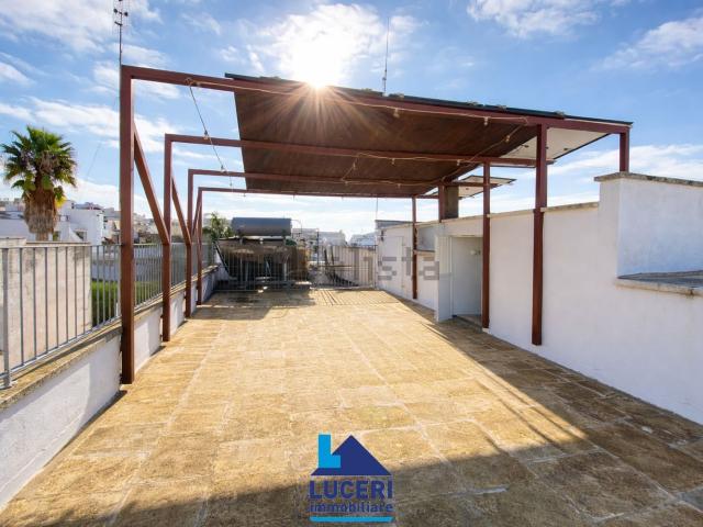 Villetta indipendente in vendita di 183 m² in Via Zanardelli, 18