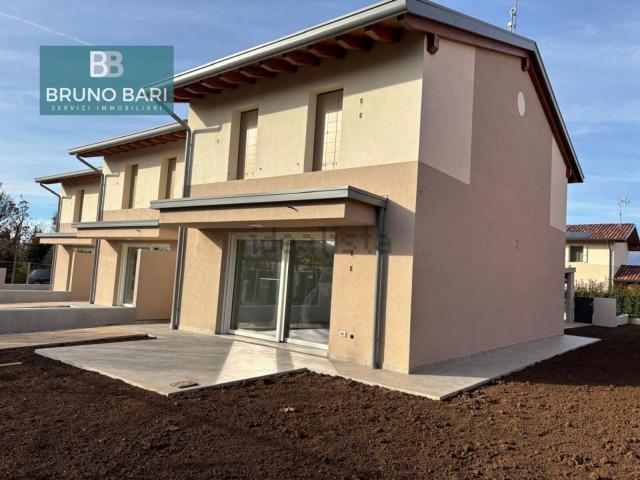 Villetta indipendente in vendita di 184 m² in Via Sant Antonio