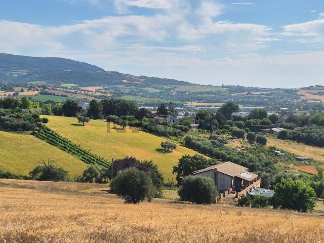 Villetta indipendente in vendita di 185 m² in Via Corticelli, 7