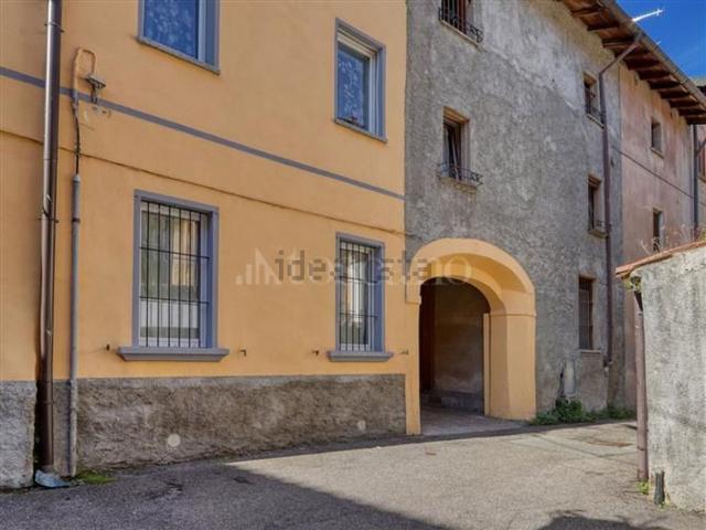 Villetta indipendente in vendita di 185 m² in Via Antonini