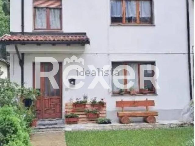 Villetta indipendente in vendita di 185 m² in Via Borsatti