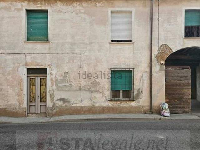 Villetta indipendente in vendita di 185 m² in Via G. Carducci, 17