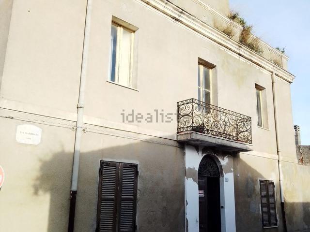 Villetta indipendente in vendita di 185 m² in Via Giuseppe Garibaldi, 4