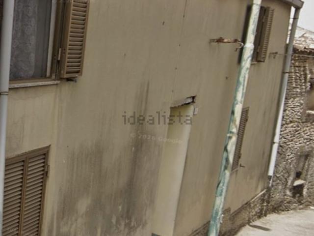Villetta indipendente in vendita di 185 m² in Via dei Fiori, 6