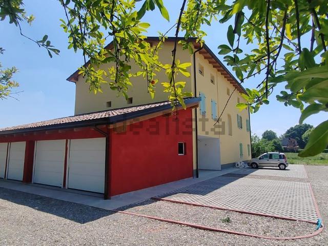 Villetta indipendente in vendita di 185 m² in Via Jacopo da Porto Sud
