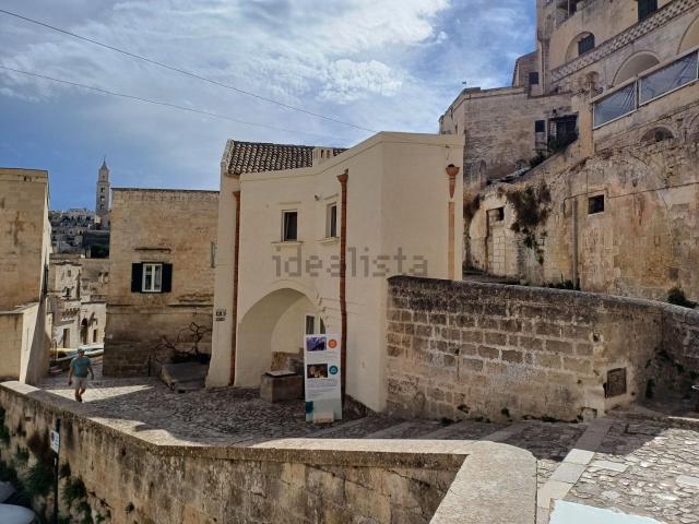 Villetta indipendente in vendita di 185 m² in Via Lombardi, 41