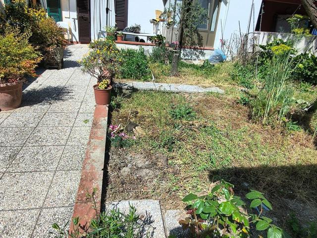 Villetta indipendente in vendita di 185 m² in Via Ventisette Aprile, 23