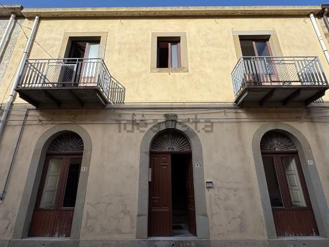 Villetta indipendente in vendita di 186 m² in Via del Piave, 13