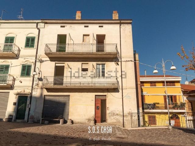 Villetta indipendente in vendita di 186 m² in Piazza della Chiesa, 1