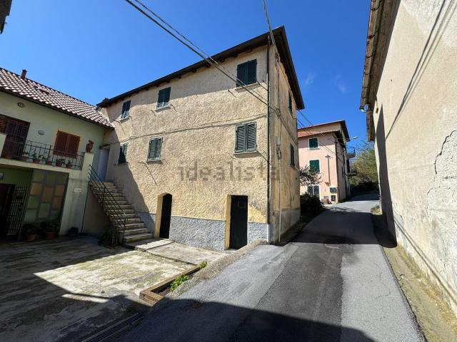 Villetta indipendente in vendita di 187 m² in Via Donato Donatelli, 14