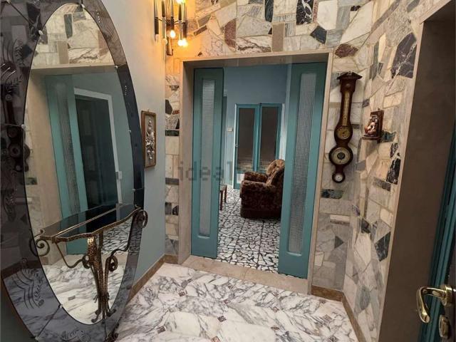 Villetta indipendente in vendita di 187 m² in Via Indipendenza, 4