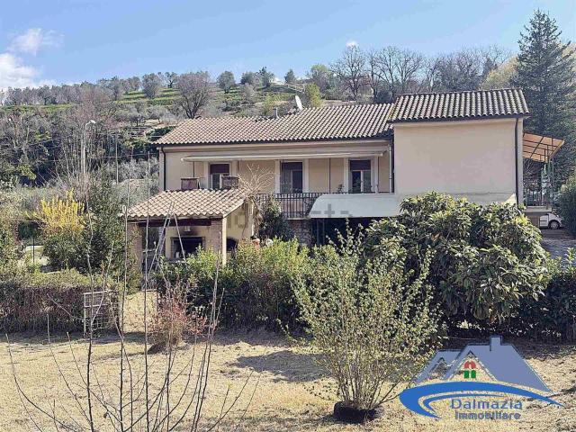 Villetta indipendente in vendita di 187 m² in Strada di San Rocco, 190