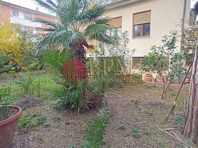 Villetta indipendente in vendita di 188 m² in Via Carlo Puini, 11