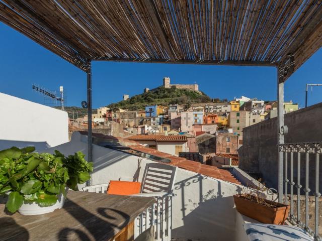 Villetta indipendente in vendita di 188 m² in Via del Pozzo, 25