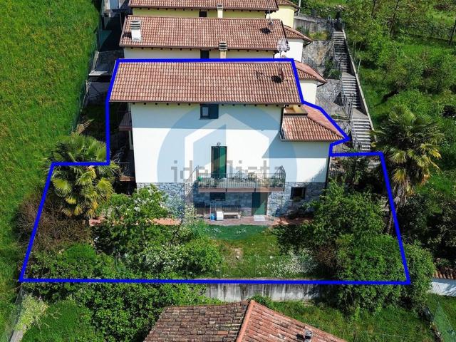 Villetta indipendente in vendita di 189 m² in Via E. Merici, 19