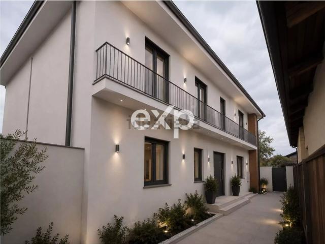 Villetta indipendente in vendita di 190 m² in Via Camillo Benso Conte di Cavour, 80