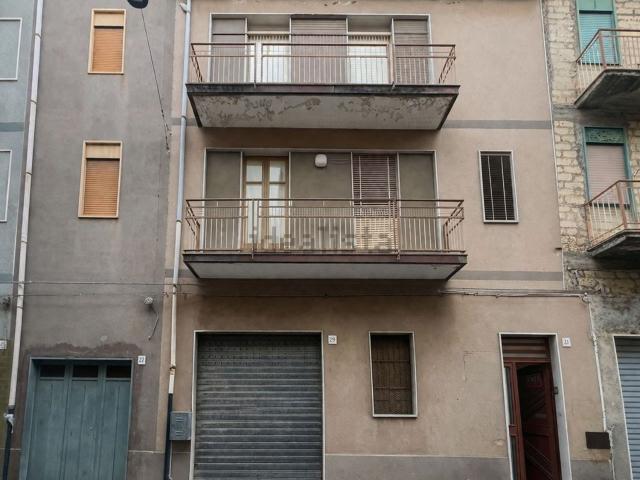 Villetta indipendente in vendita di 190 m² in Via Carso, 31