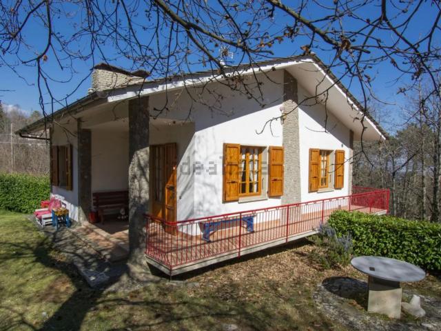 Villetta indipendente in vendita di 190 m² in Via Goraiolo, 71