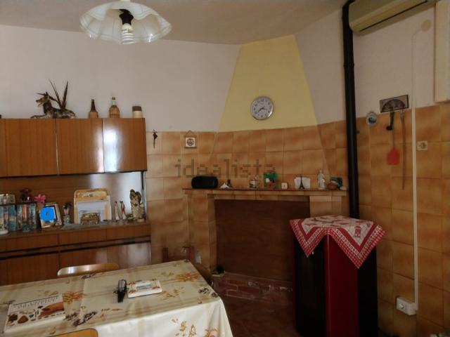 Villetta indipendente in vendita di 190 m² in Via Garibaldi