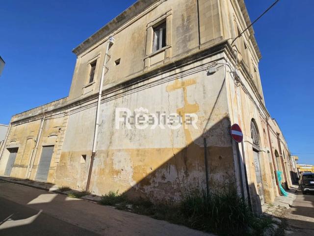 Villetta indipendente in vendita di 190 m² in Via Genova