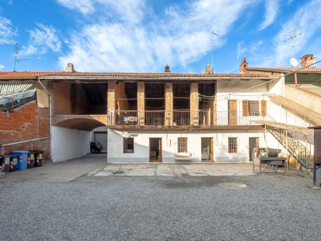Villetta indipendente in vendita di 190 m² in Via Giuseppe Garibaldi