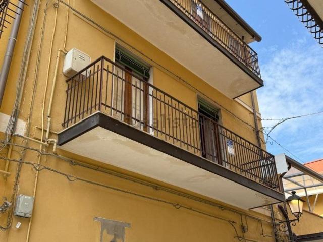 Villetta indipendente in vendita di 190 m² in Via Giordano Bruno