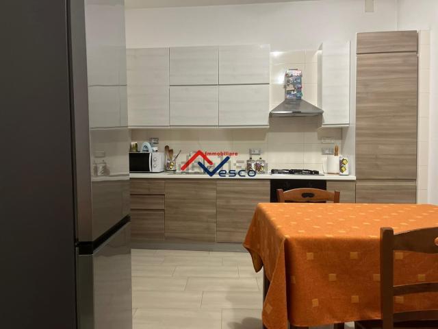 Villetta indipendente in vendita di 190 m² in Via Giovanni Verga