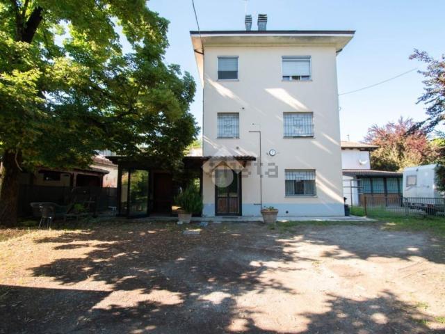 Villetta indipendente in vendita di 190 m² in Via Griduzza, 1