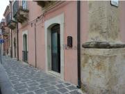 Villetta indipendente in vendita di 190 m² in Via Ducezio, Noto, SR