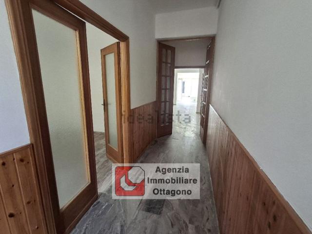 Villetta indipendente in vendita di 190 m² in Via Felice Cavallotti
