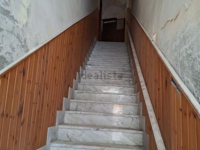 Villetta indipendente in vendita di 190 m² in Via IV Novembre, 83