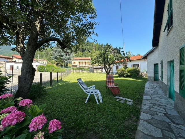 Villetta indipendente in vendita di 190 m² in Via Montenero, 14