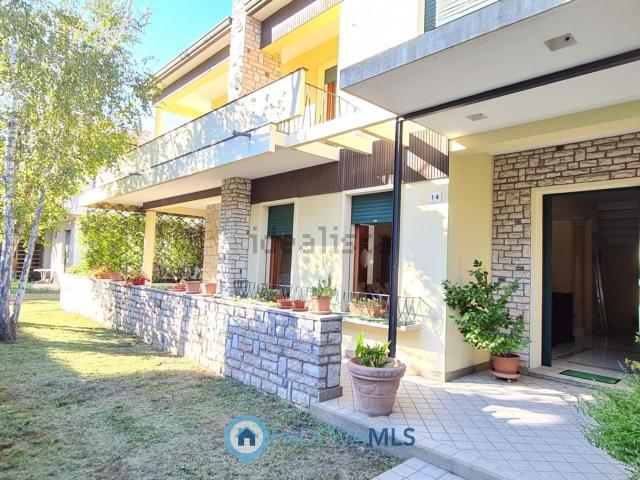 Villetta indipendente in vendita di 190 m² in Via Matteotti