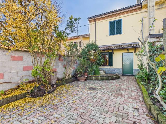 Villetta indipendente in vendita di 190 m² in Via Ministra, 10