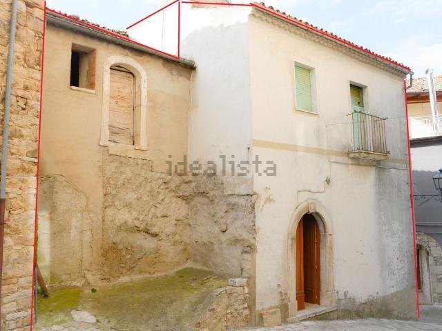 Villetta indipendente in vendita di 190 m² in Via Roma