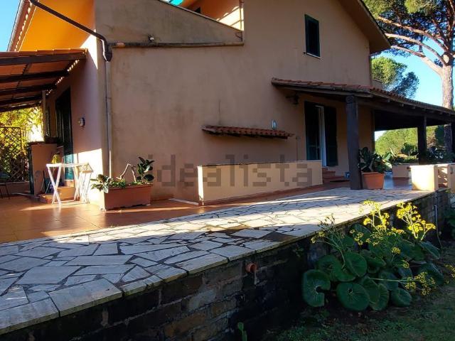 Villetta indipendente in vendita di 190 m² in Località Provinca Ansedonia