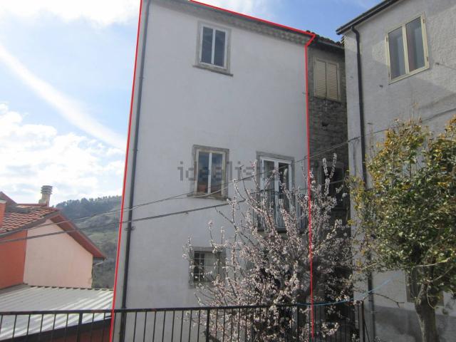 Villetta indipendente in vendita di 190 m² in Salita Castello
