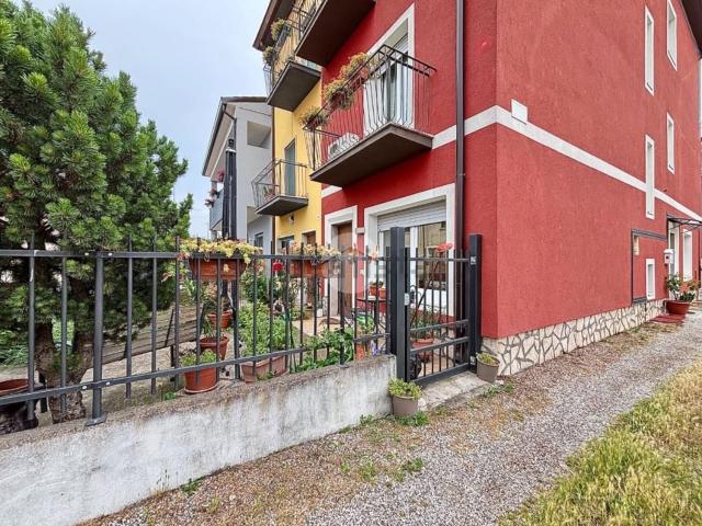 Villetta indipendente in vendita di 193 m² in Via Croce, 20