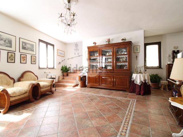 Villetta indipendente in vendita di 193 m² in Via Biserta, 24