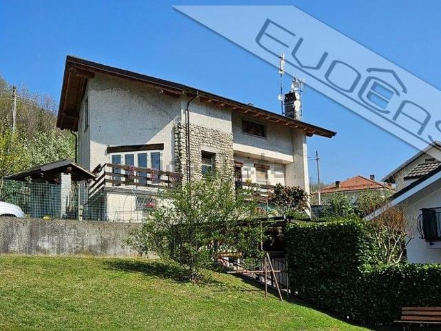 Villetta indipendente in vendita di 193 m² in Via Monte Albergian, 2