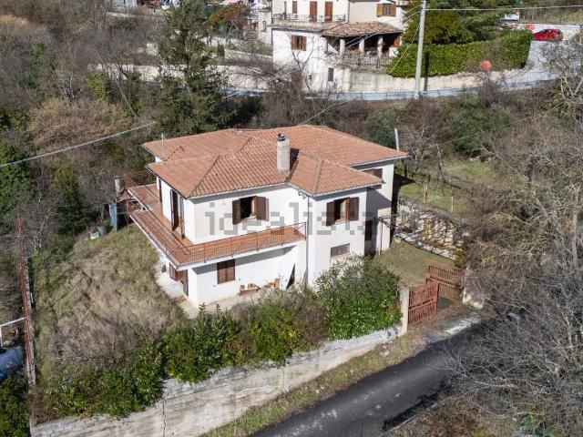 Villetta indipendente in vendita di 193 m² in Località Giardino, 8