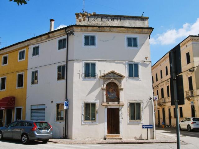 Villetta indipendente in vendita di 194 m²