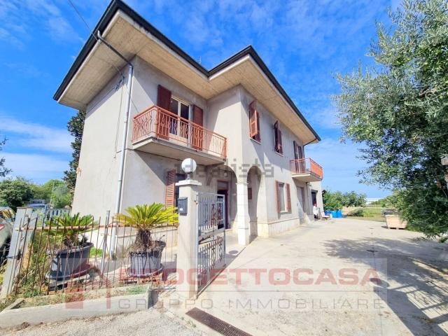 Villetta indipendente in vendita di 195 m²