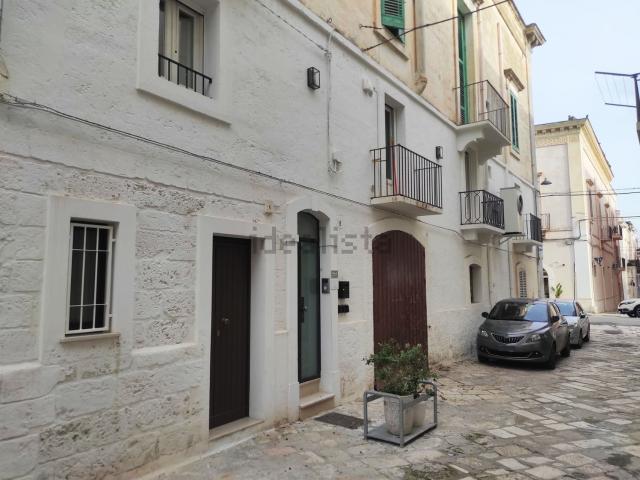 Villetta indipendente in vendita di 195 m² in Via Bellini, 8