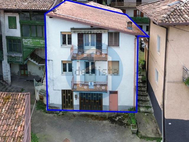 Villetta indipendente in vendita di 195 m² in Via degli Opifici, 4